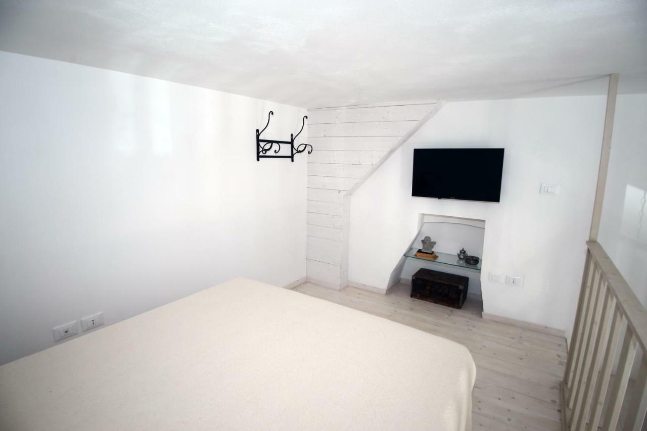 タラント Don Alfredo Bed & Breakfast エクステリア 写真